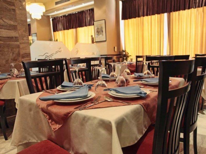 Hotel Regency Korce Exterior foto