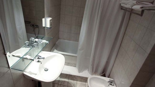 Hotel Regency Korce Quarto foto